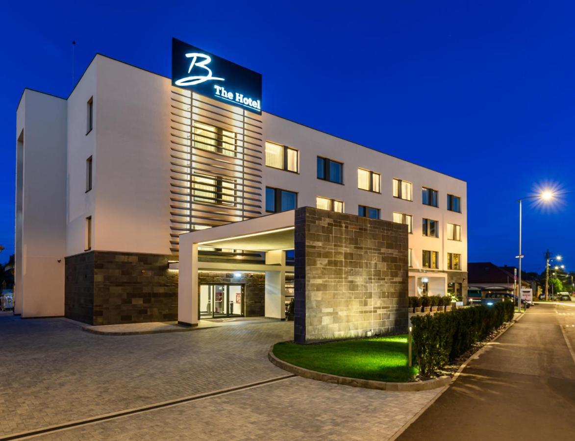 B The Hotel Сфынту-Георге Экстерьер фото